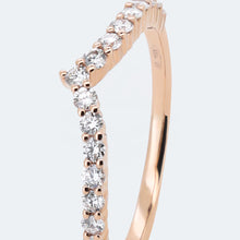 Load image into Gallery viewer, "Simple Lines" 18K natural white diamond linear V-shaped diamond ring