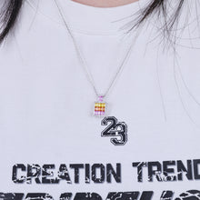 Load image into Gallery viewer, Halo 18K/750 white gold necklace with natural sapphire