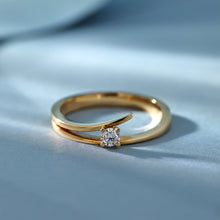 Load image into Gallery viewer, 18K natural pear-shaped diamond ring