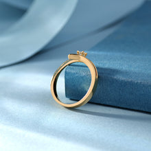 Load image into Gallery viewer, 18K natural pear-shaped diamond ring