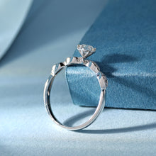 Load image into Gallery viewer, 18K natural pear-shaped diamond ring