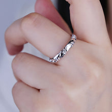 Load image into Gallery viewer, 18K natural pear-shaped diamond ring