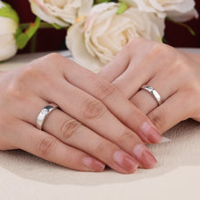 Load image into Gallery viewer, "Couple Ring" 18K rotatable custom-engraved couple diamond ring