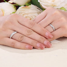 Load image into Gallery viewer, "Couple Ring" 18K rotatable custom-engraved couple diamond ring