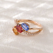 Load image into Gallery viewer, 18K natural egg-shaped sapphire colored gemstone diamond ring