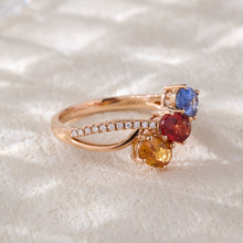 Load image into Gallery viewer, 18K natural egg-shaped sapphire colored gemstone diamond ring