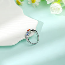 Load image into Gallery viewer, 18K natural pear-shaped sapphire diamond ring