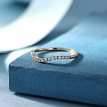 Load image into Gallery viewer, "Simple Lines" 18K natural white diamond linear V-shaped diamond ring