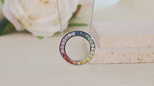 Load and play video in Gallery viewer, Halo 18K/750 white gold necklace with natural sapphire