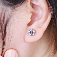 將圖片載入圖庫檢視器 18K花花藍寶石鑽石耳環
