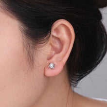 將圖片載入圖庫檢視器 18K心形鑲天然鑽石耳環
