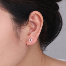 將圖片載入圖庫檢視器 18K女神光環鑽石耳環
