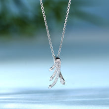 將圖片載入圖庫檢視器 18K馬眼鑽石吊墜
