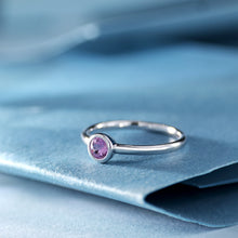 Load image into Gallery viewer, 18K natural pear-shaped diamond ring
