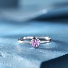 Load image into Gallery viewer, 18K natural pear-shaped diamond ring
