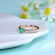 將圖片載入圖庫檢視器 18K梨形綠/藍寶石鑽石單行戒指
