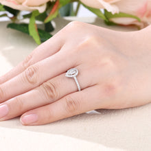 將圖片載入圖庫檢視器 18K水滴形半肶鑽石戒指
