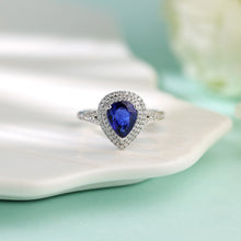 將圖片載入圖庫檢視器 18K梨形藍寶石圍石鑽石戒指
